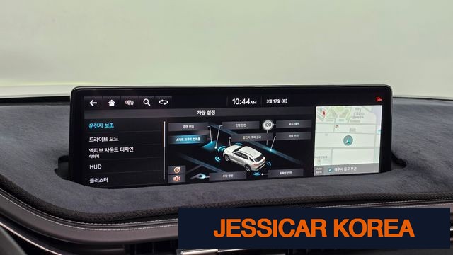 2021 Genesis GV70 - Thumbnail 2