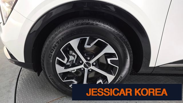 2024 Kia Sportage 5th generation hybrid - Thumbnail 11