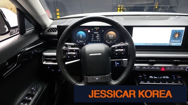 2025 Hyundai Grandeur (GN7) - Thumbnail 13