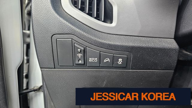 2015 Kia The New Sportage R - Thumbnail 4
