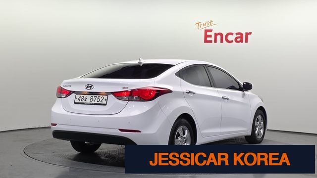 2015 Hyundai The New Avante - Thumbnail 8