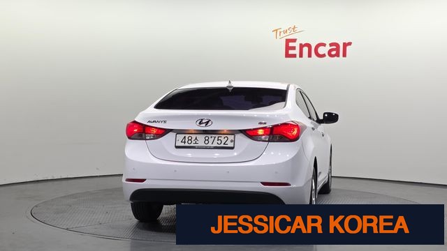 2015 Hyundai The New Avante - Thumbnail 13