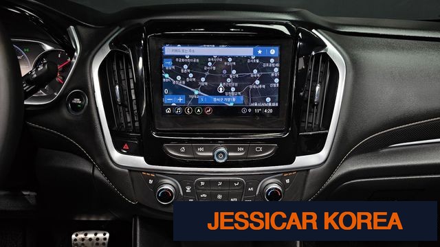 2023 Chevrolet Traverse - Thumbnail 10