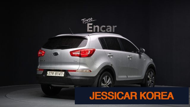 2012 Kia Sportage R - Thumbnail 6