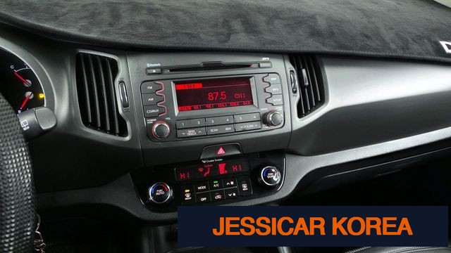 2012 Kia Sportage R - Thumbnail 16
