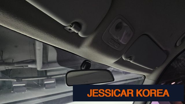 2017 Hyundai Grand Starex - Thumbnail 9