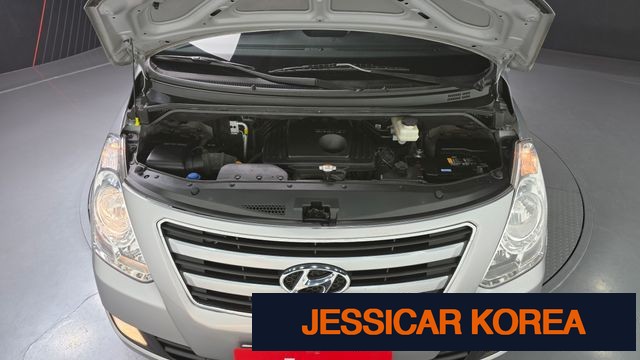 2017 Hyundai Grand Starex - Thumbnail 10