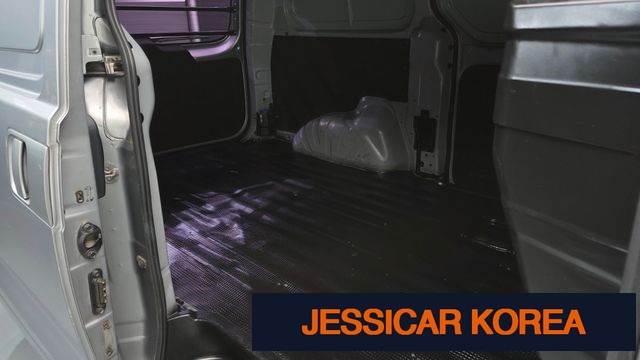 2017 Hyundai Grand Starex - Thumbnail 19