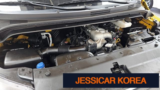 2019 Hyundai The New Grand Starex - Thumbnail 3