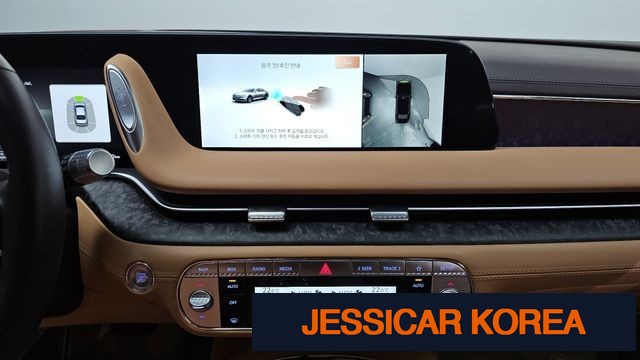 2022 Genesis G90 (RS4) - Thumbnail 15