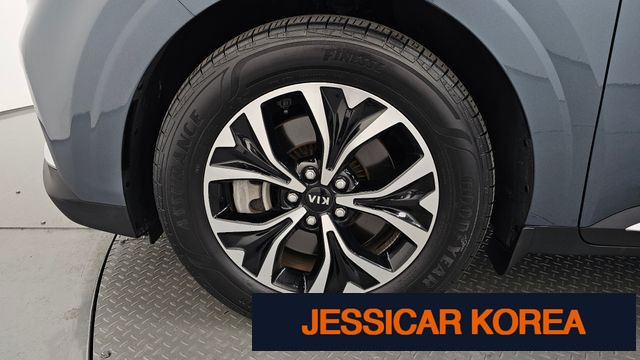 2021 Kia Carnival 4th Gen - Thumbnail 3