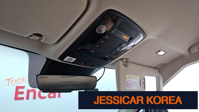 2021 Kia Carnival 4th Gen - Thumbnail 3
