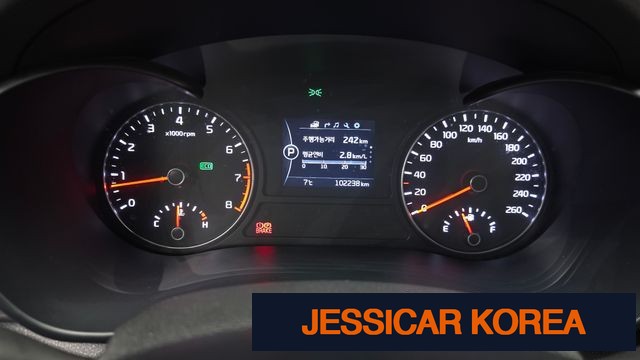 2016 Kia K5 2nd generation - Thumbnail 5