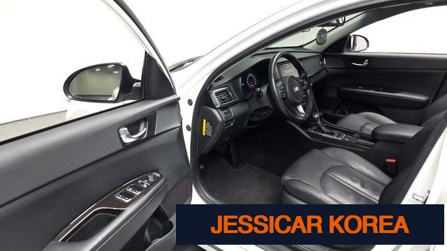 2016 Kia K5 2nd generation - Thumbnail 13