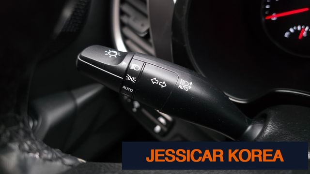 2020 Kia Seltos - Thumbnail 14