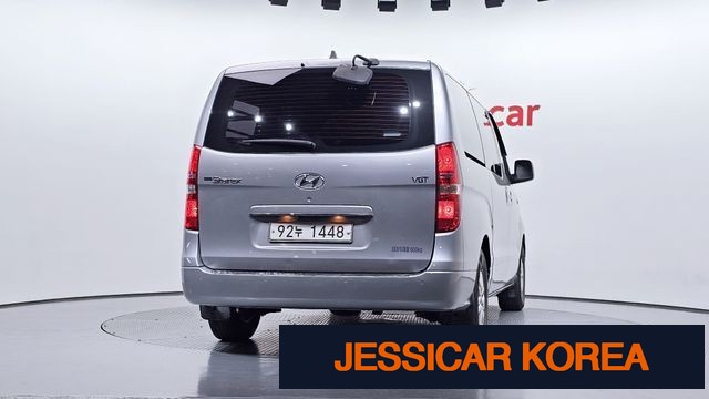 2016 Hyundai Grand Starex - Thumbnail 12