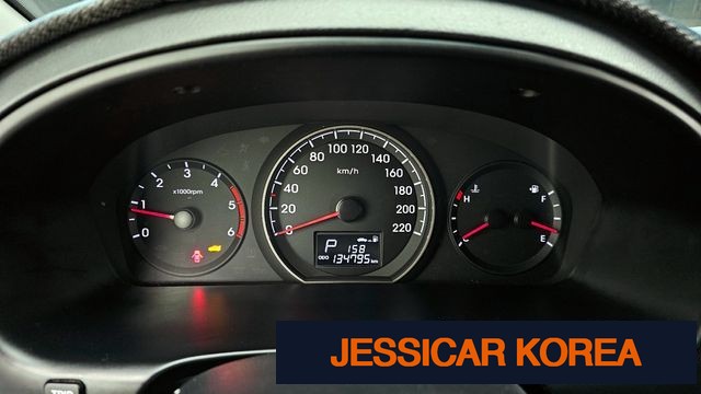2016 Hyundai Grand Starex - Thumbnail 13