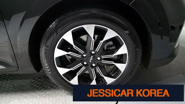 2023 Kia Carnival 4th Gen - Thumbnail 2