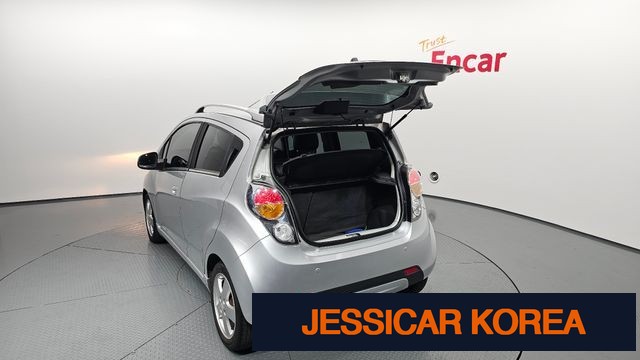 2012 Chevrolet Spark - Thumbnail 16