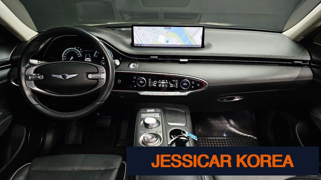 2021 Genesis GV70 - Thumbnail 4