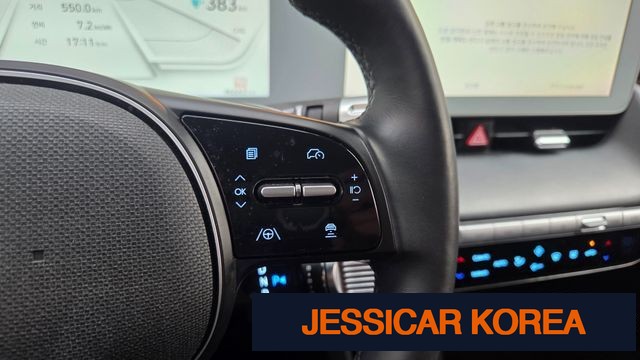 2023 Hyundai Ioniq 5 - Thumbnail 7