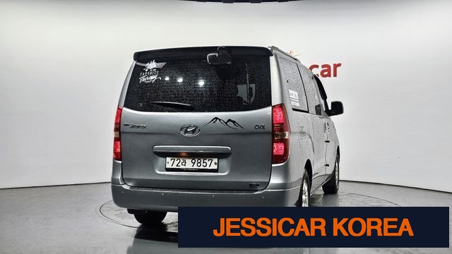 2013 Hyundai Grand Starex - Thumbnail 10