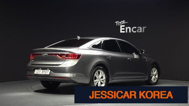 2019 Renault Korea SM6 - Thumbnail 5