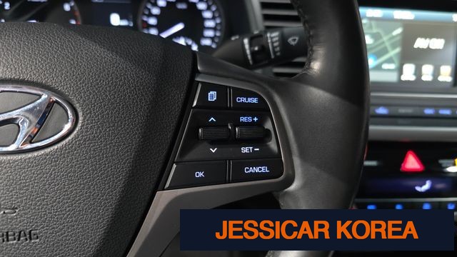 2016 Hyundai Avante AD - Thumbnail 11
