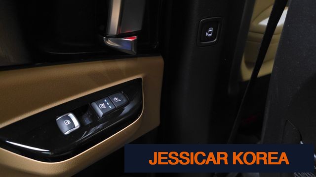 2023 Kia Carnival 4th Gen - Thumbnail 16