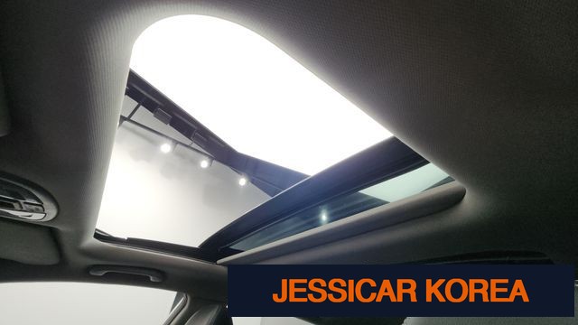 2011 Kia K5 - Thumbnail 14