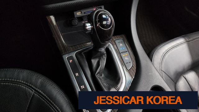 2011 Kia K5 - Thumbnail 17