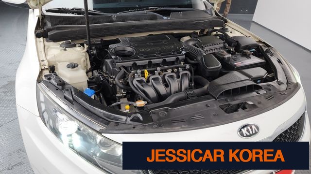 2011 Kia K5 - Thumbnail 19