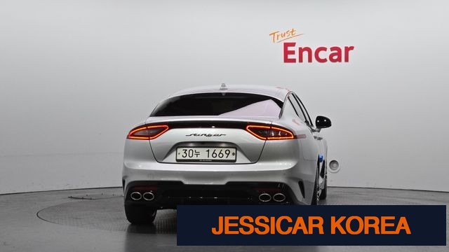 2018 Kia Stinger - Thumbnail 7