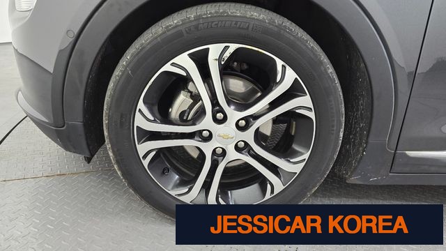 2021 Chevrolet Bolt EV - Thumbnail 6