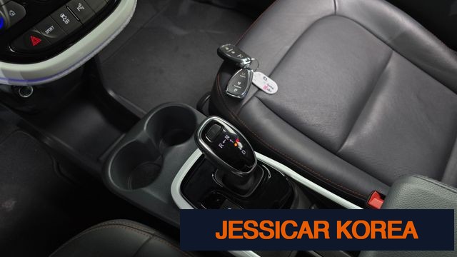 2021 Chevrolet Bolt EV - Thumbnail 14