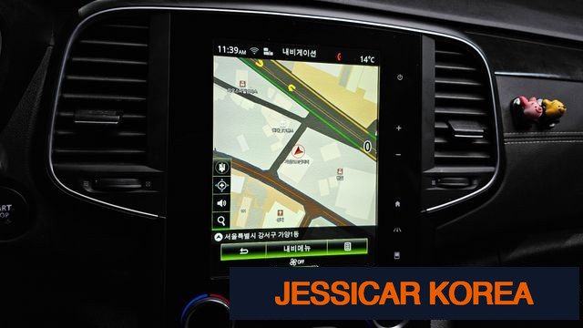 2017 Renault Korea SM6 - Thumbnail 3