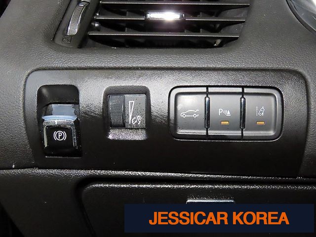 2016 Chevrolet Impala - Thumbnail 3