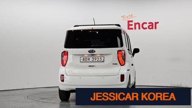 2012 Kia Ray - Thumbnail 17