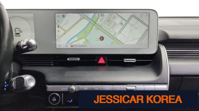 2022 Hyundai Ioniq 5 - Thumbnail 2
