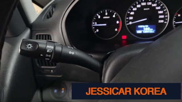 2019 Hyundai The New Grand Starex - Thumbnail 2