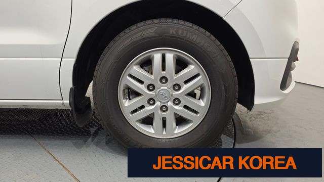 2019 Hyundai The New Grand Starex - Thumbnail 6