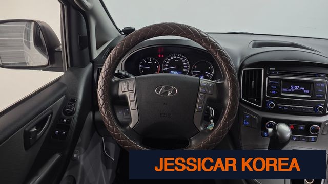 2019 Hyundai The New Grand Starex - Thumbnail 10
