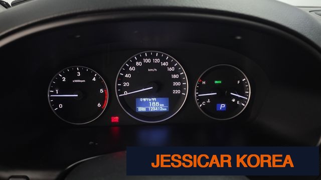 2019 Hyundai The New Grand Starex - Thumbnail 13