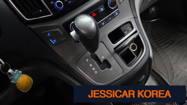 2019 Hyundai The New Grand Starex - Thumbnail 14
