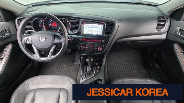 2011 Kia K5 - Thumbnail 3