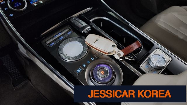 2022 Genesis GV80 - Thumbnail 13
