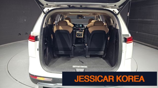 2021 Kia Carnival 4th Gen - Thumbnail 20
