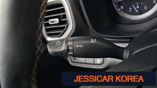 2022 Hyundai Venue - Thumbnail 5