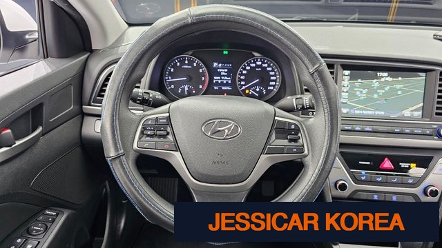 2018 Hyundai Avante AD - Thumbnail 16