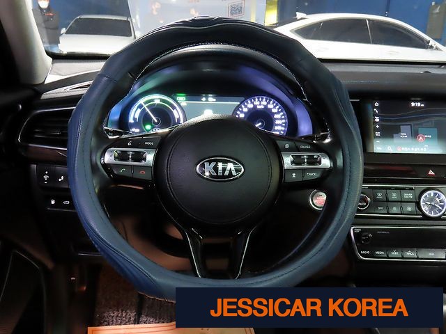 2017 Kia All New K7 Hybrid - Thumbnail 18